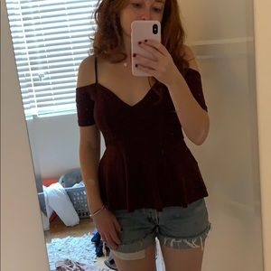 Maroon free people top!